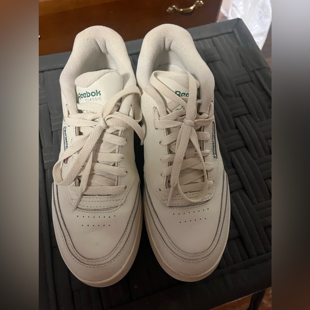 Reebok Club C Extra